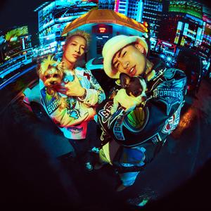 丰满少妇激情自慰露白浆
